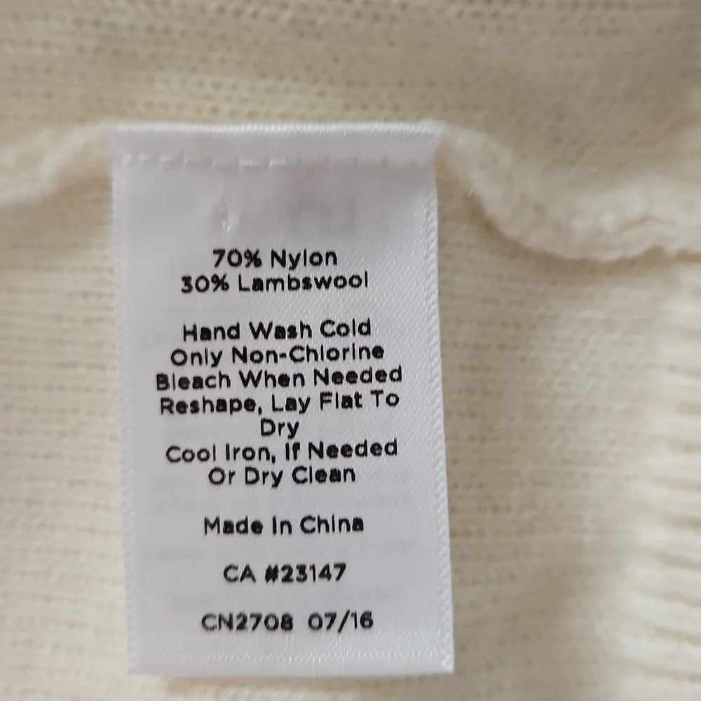 Talbots Cable Knit Sweater Cream Button Shouders 30% Lambswool 2X Soft Neutral